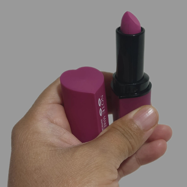 رژلب قلبی ولنتاین