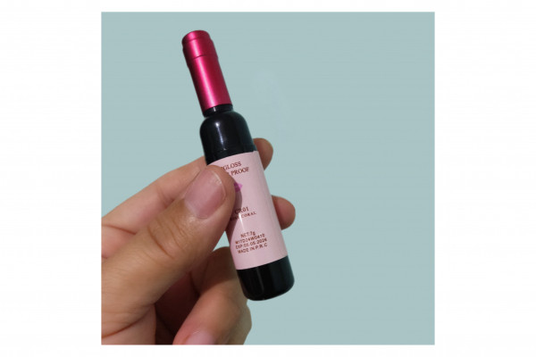 تینت لب شامپاینی