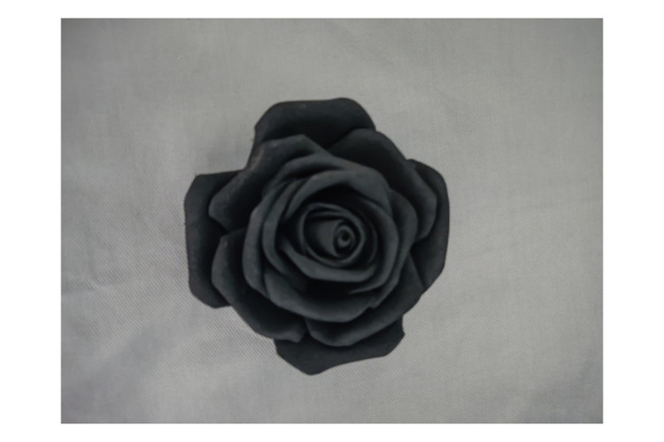 گل رز مشکی گل فومی
