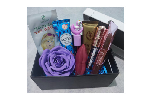 کادو تولد دخترانه یلدایی