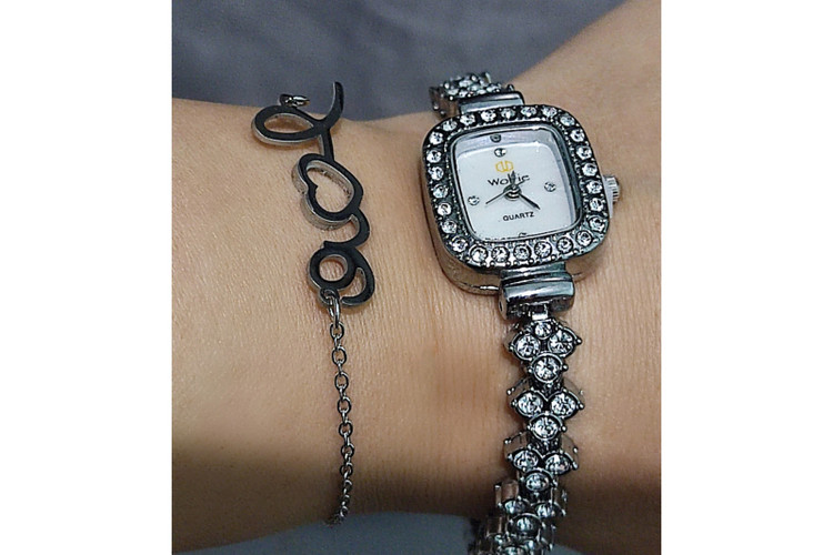 ساعت زنانه مجلسی برند ولفی کپی