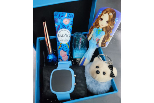 باکس کادو دخترانه آبی رنگ