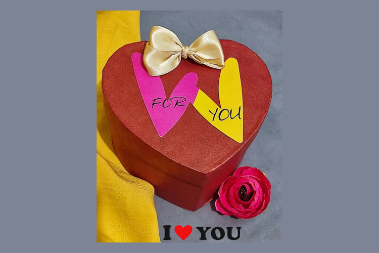 جعبه هدیه قلبی