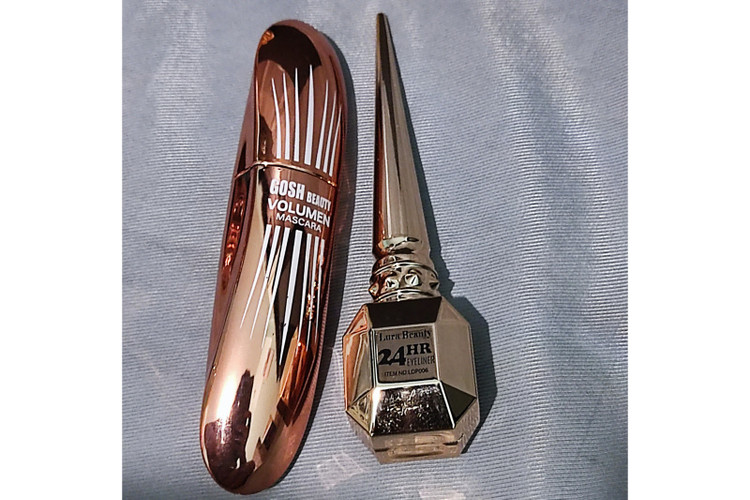 ریمل گاش و خط چشم کوزه ای