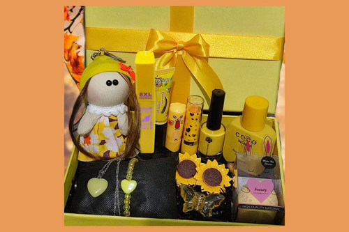 کادو تولد شیک دخترانه تم پاییز