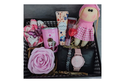 کادو روز دختر کادو تولد