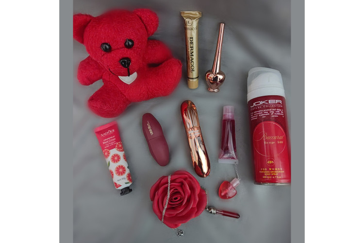 باکس کادو ولنتاین دخترونه