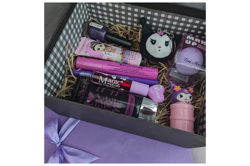 کادو تولد بنفش کرومی