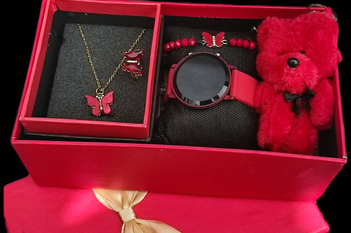 باکس کادو ولنتاین یلدایی