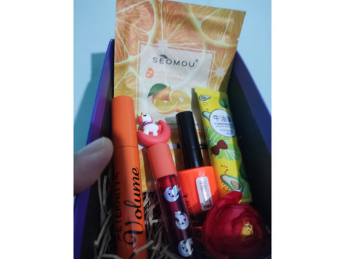 خرید اینترنتی کادو روز زن