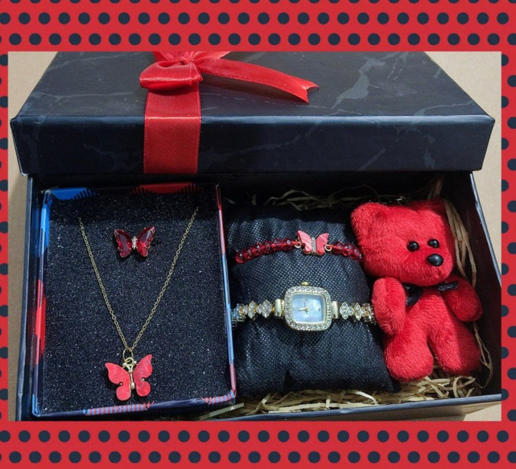 کادو ولنتاین کادو قرمز