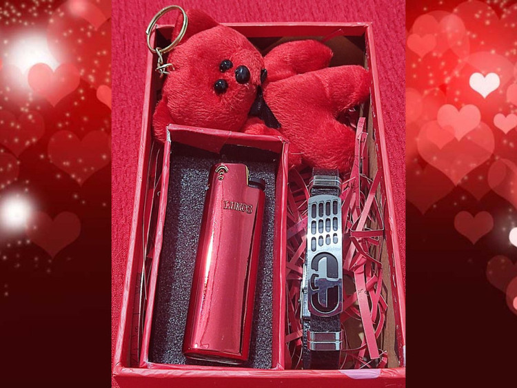 پک کادو ولنتاین