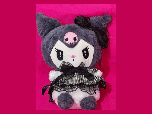 خرید عروسک کرومی