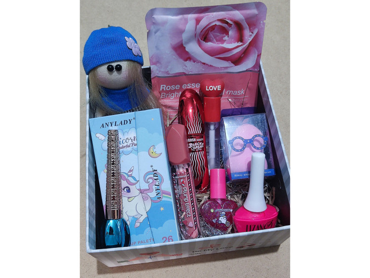 کادویی تولد مناسبتی روز دختر