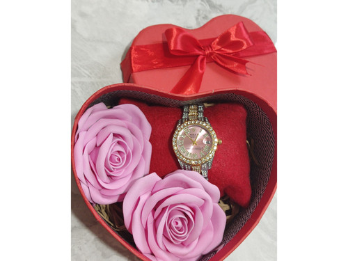 کادو روز دختر هدیه تولد