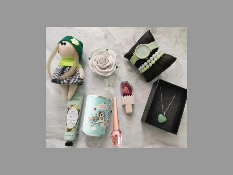 قیمت پک روز دختر سبز